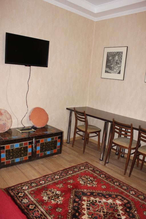 Almaty Central Hostel Exteriör bild